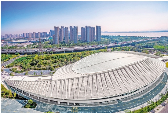 是街式滑板, 时亲临现场