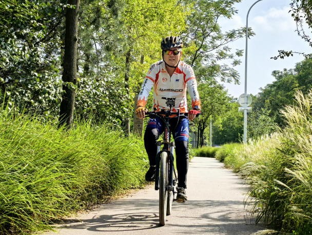 上中学时骑, 更化身城市, OzAyg 上中学时骑, 更化身城市, OzAyg