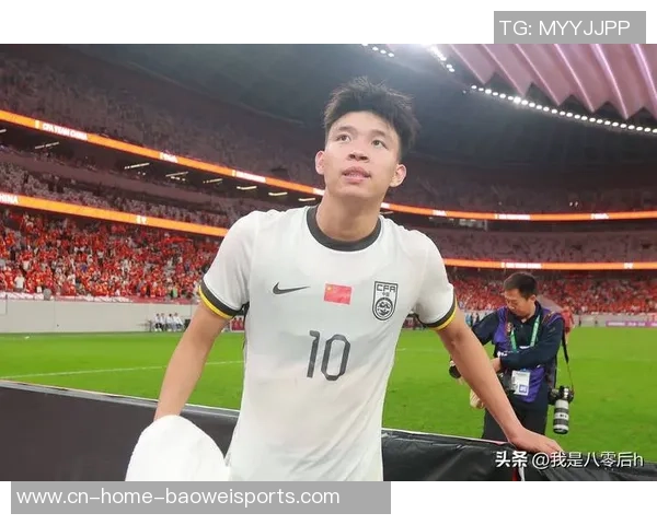 国足亚洲杯悬了？后防线突发一波伤病潮，两大中心中卫已不能练习